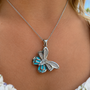 Mavi Mineli Kristal Detaylı Kelebek 14 Ayar Gümüş Kaplama Kolye